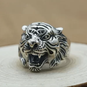 Menacing Roar Silver Savage Tiger Ring